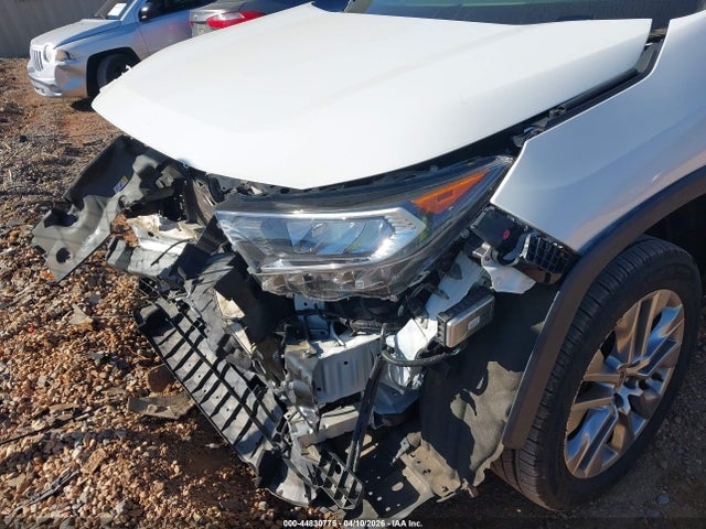 Toyota RAV4 Xle Premium