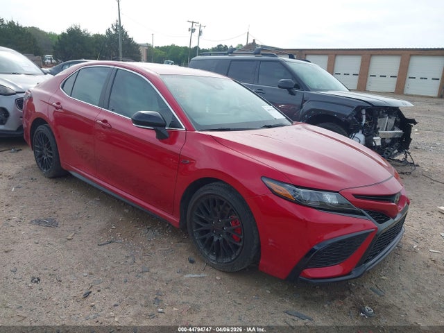 Salvage Toyota Camry Image