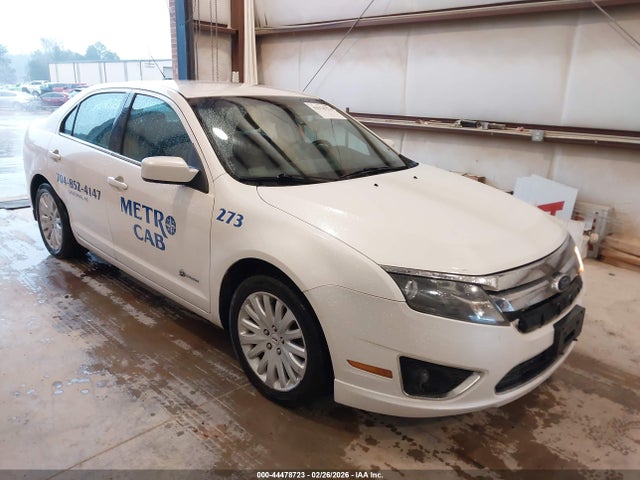 Salvage Ford Fusion Image