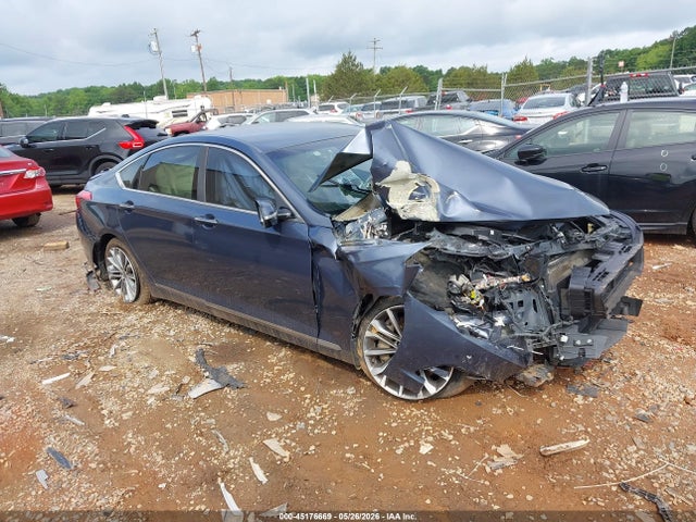 Salvage Hyundai Genesis Image