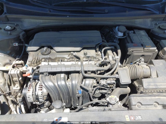 Hyundai ELANTRA Sel