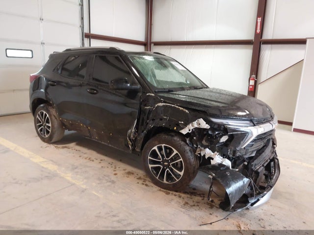 Salvage Chevrolet Trailblazer Image