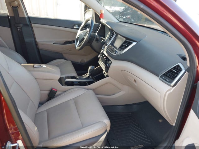 Hyundai TUCSON Sel Plus