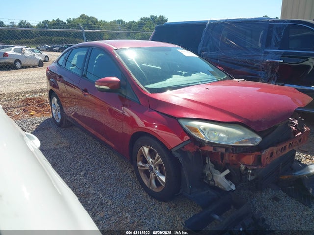 Salvage Ford Focus Image