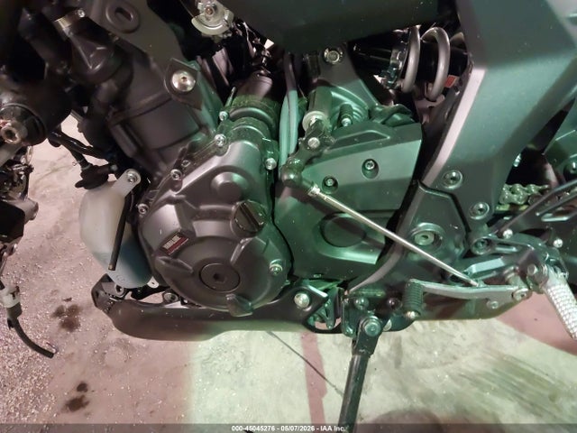Yamaha Yzfr7