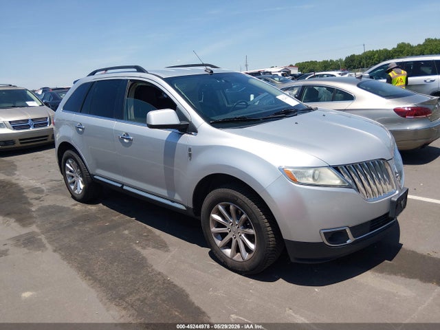 Salvage Lincoln MKX Image