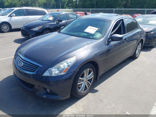 INFINITI G37 Journey