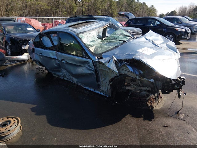 Salvage BMW 3 Series Image