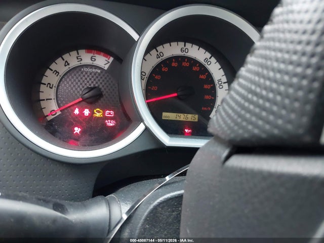 Toyota Tacoma Base V6