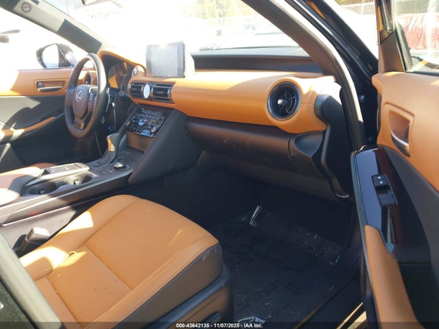 Lexus Is F Sport Design