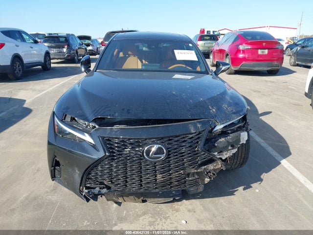 Lexus Is F Sport Design