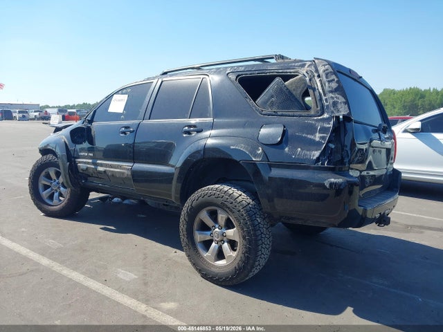 Toyota 4Runner Limited V6