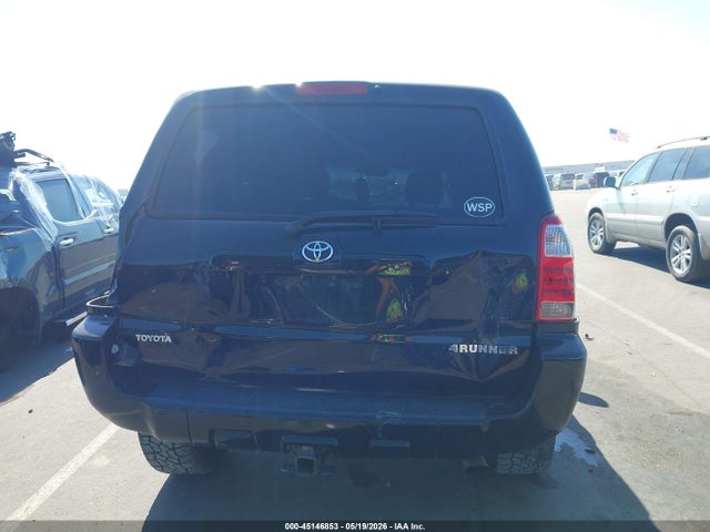 Toyota 4Runner Limited V6