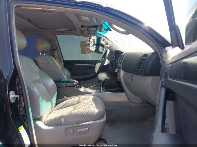 Toyota 4Runner Limited V6