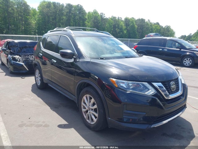 Salvage Nissan Rogue Image