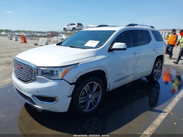 GMC Acadia Denali