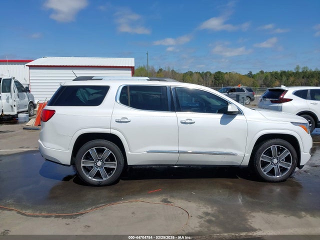 GMC Acadia Denali
