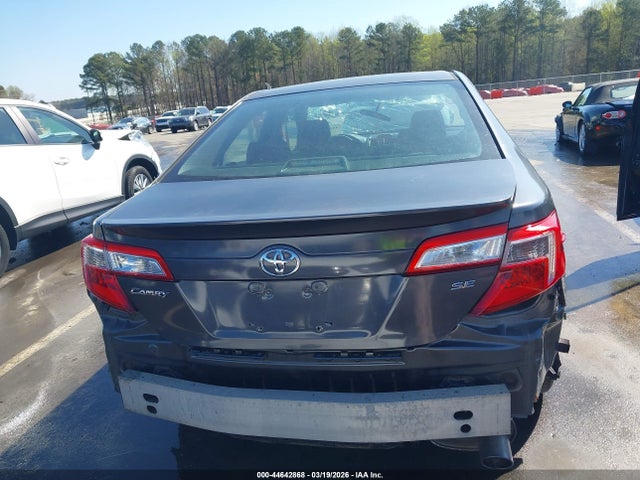 Toyota Camry Se