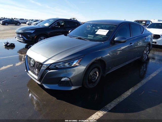 Nissan Altima Sv Fwd