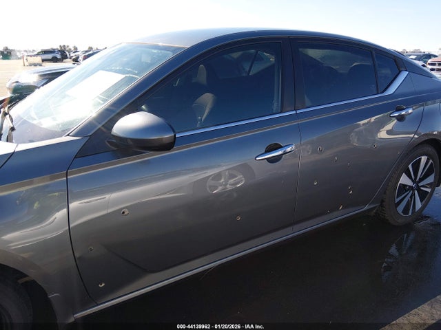 Nissan Altima Sv Fwd
