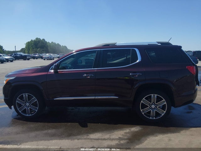 GMC Acadia Denali