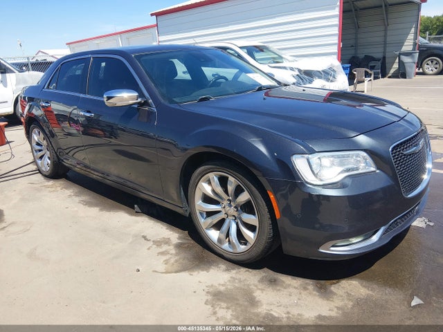 Salvage Chrysler 300c Image
