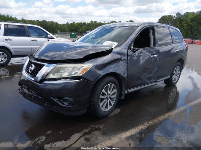 Nissan Pathfinder S