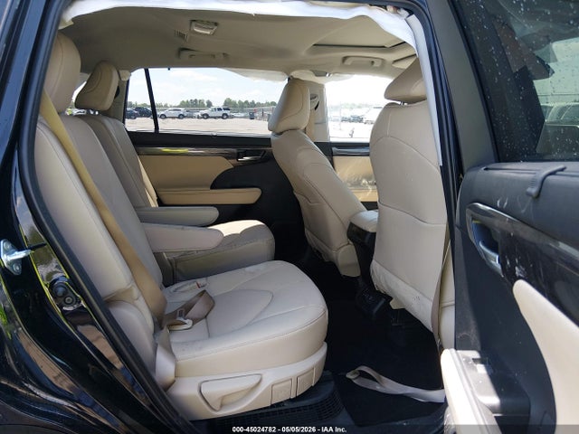 Toyota Highlander Limited