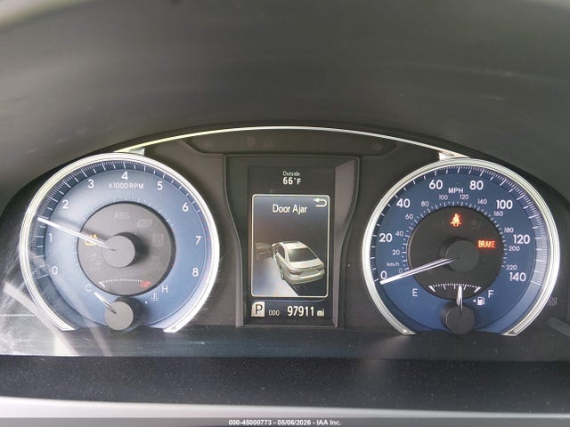 Toyota Camry Xle