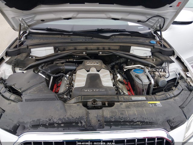 Audi Q5 3.0t Premium Plus