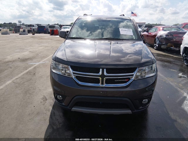 Dodge Journey Sxt