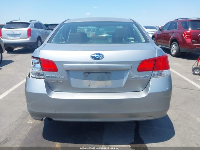 Subaru Legacy 2.5i