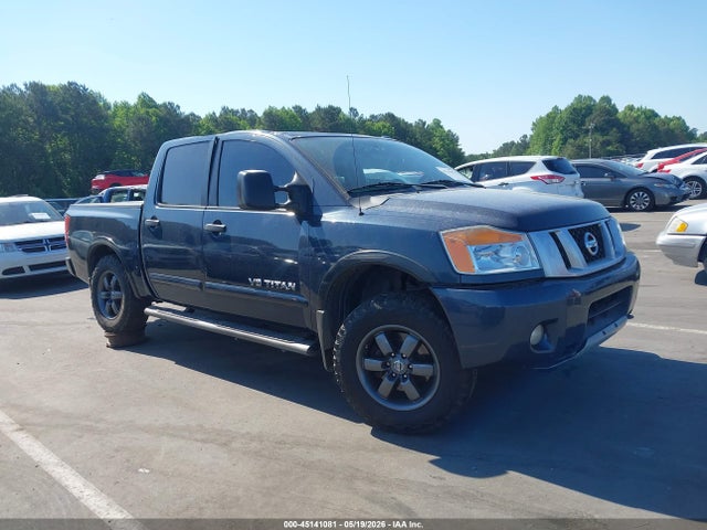 Nissan Titan