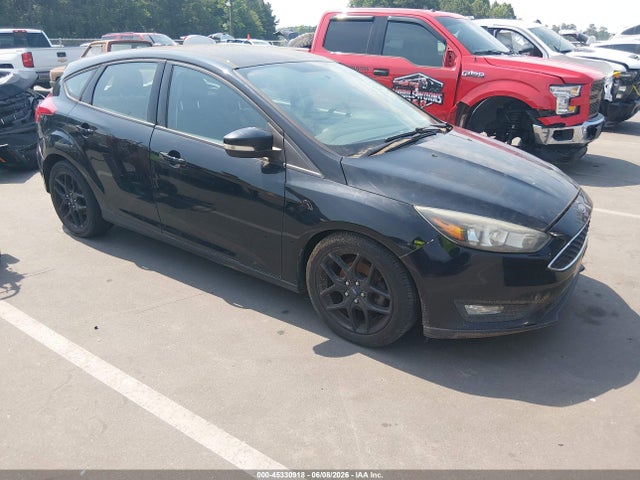 Salvage Ford Focus Image
