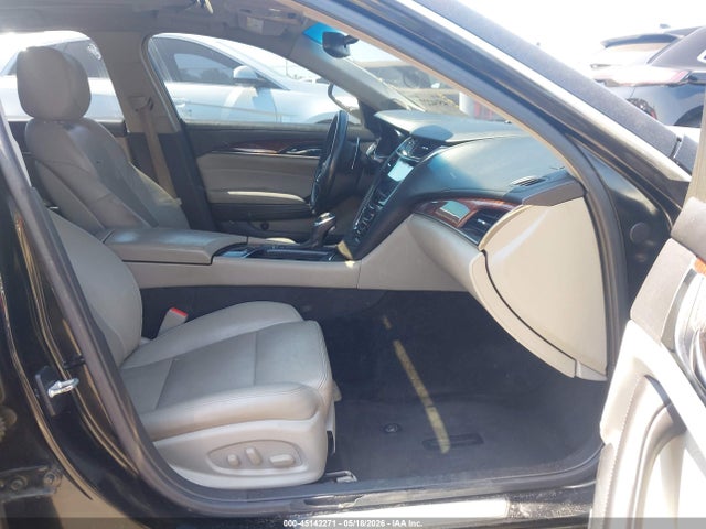 Cadillac CTS Luxury