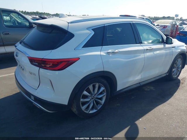 INFINITI Qx Luxe
