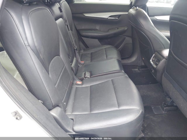INFINITI Qx Luxe
