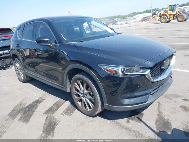 Salvage Mazda Cx Image