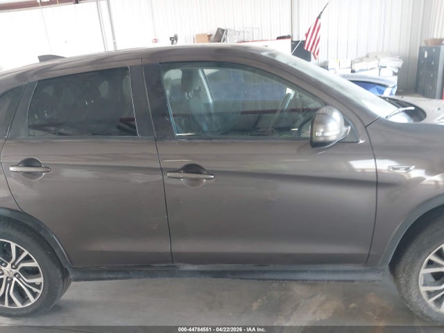 Mitsubishi Outlander 2.0 Es