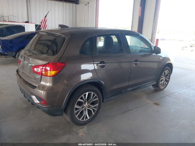 Mitsubishi Outlander 2.0 Es