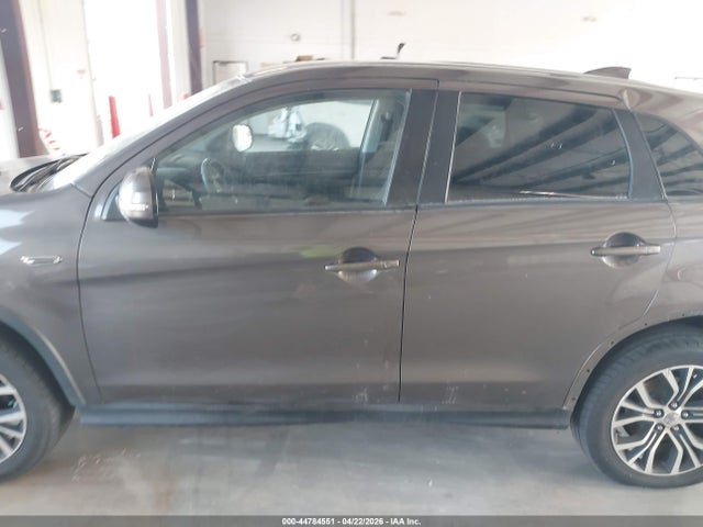 Mitsubishi Outlander 2.0 Es