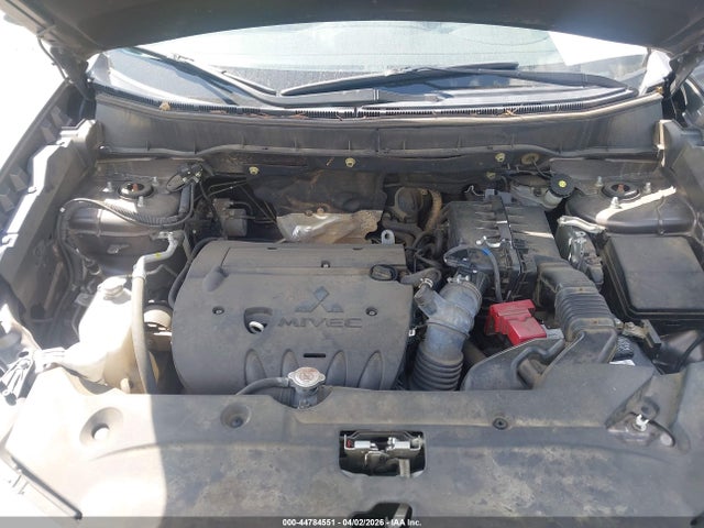 Mitsubishi Outlander 2.0 Es