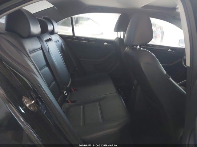 Volkswagen Jetta 1.8t Sel