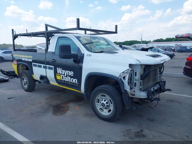 Salvage Chevrolet Silverado 2500 Image