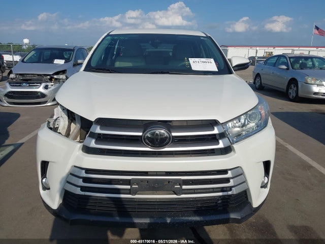 Toyota Highlander Le Plus