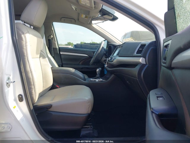Toyota Highlander Le Plus