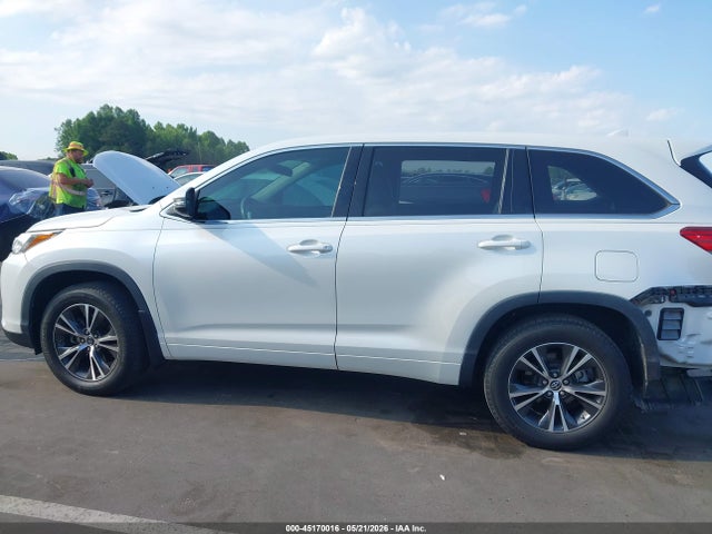Toyota Highlander Le Plus