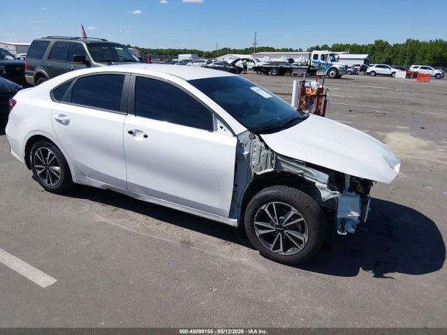 Salvage Kia Forte Image