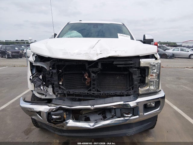 Ford F-250 Lariat