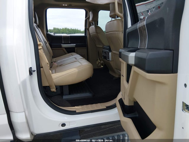 Ford F-250 Lariat